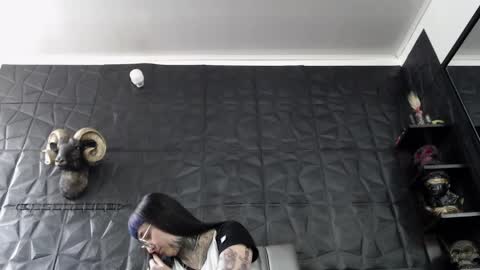 Snapshot of agata_darkness chatting on May 26, 2026, 2:57 pm Miss Agata online show from May 26, 2026, 2:57 pm