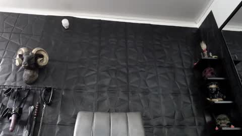 Snapshot of agata_darkness chatting on May 28, 2026, 2:14 pm Miss Agata online show from May 28, 2026, 2:14 pm
