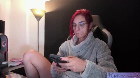 Agata Collinss online show from March 14, 2026, 4:07 am