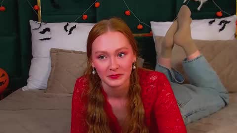 AgataFoxley online show from November 2, 2025, 6:16 am