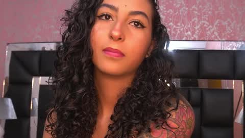 Snapshot of agatha_collinss chatting on January 24, 2025, 7:18 pm Val inst agatha clls online show from January 24, 2025, 7:18 pm