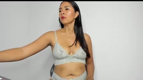 Snapshot of agatha_fox7 chatting on June 24, 2026, 4:44 am Agatha fox online show from June 24, 2026, 4:44 am