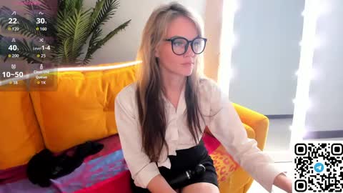 Agatha Rose online show from June 5, 2026, 4:08 am