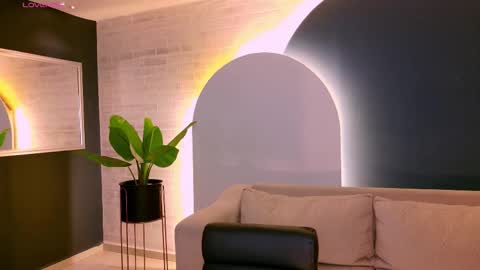 Snapshot of agathakondo chatting on November 3, 2025, 8:21 pm Agatha online show from November 3, 2025, 8:21 pm