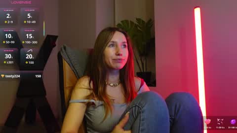 Snapshot of agelina_summer chatting on December 14, 2025, 6:45 pm Agelina Lilly Laura online show from December 14, 2025, 6:45 pm