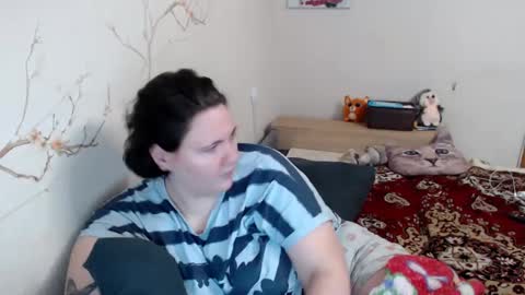 Snapshot of aglaya_fame chatting on February 6, 2025, 10:21 pm Aglaya Fame online show from February 6, 2025, 10:21 pm