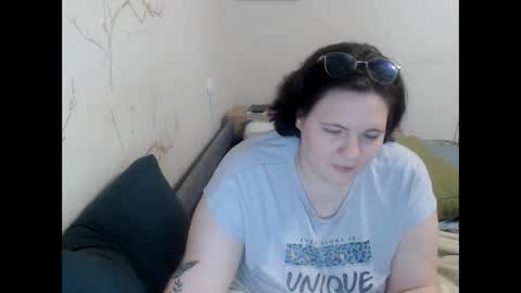 Snapshot of aglaya_fame chatting on February 17, 2025, 3:53 pm Aglaya Fame online show from February 17, 2025, 3:53 pm