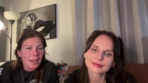 agnieszka192896 online show from January 4, 2025, 2:56 am