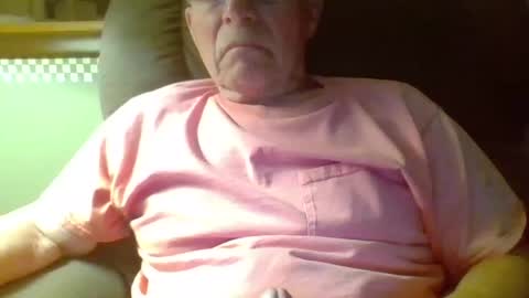 Snapshot of aguynrkfrd chatting on September 29, 2025, 1:55 am aguynrkfrd online show from September 29, 2025, 1:55 am