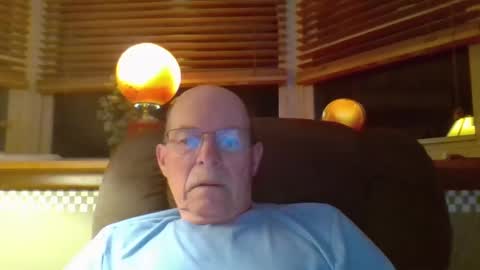 Snapshot of aguynrkfrd chatting on October 12, 2025, 9:30 am aguynrkfrd online show from October 12, 2025, 9:30 am