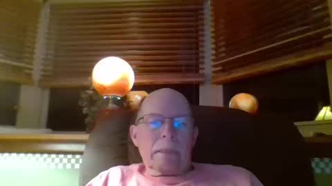 Snapshot of aguynrkfrd chatting on October 13, 2025, 10:15 am aguynrkfrd online show from October 13, 2025, 10:15 am