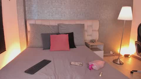 Ahmara  online show from April 12, 2026, 11:59 am