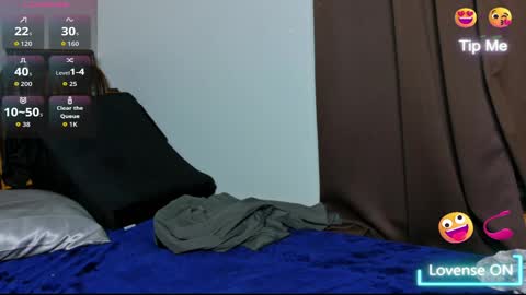 Snapshot of ahardman10 chatting on June 1, 2026, 1:40 am Blue Eyed Handsome Man online show from June 1, 2026, 1:40 am