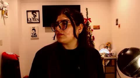 Snapshot of ahrianabluff_ chatting on November 11, 2025, 2:11 am Ahriana Bluff online show from November 11, 2025, 2:11 am