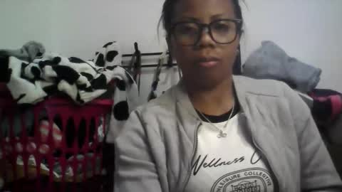 Snapshot of aicha_boobs chatting on May 16, 2026, 5:12 pm Aicha boobs online show from May 16, 2026, 5:12 pm