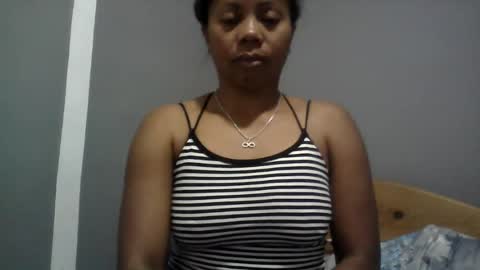 Snapshot of aicha_boobs chatting on June 12, 2026, 3:05 am Aicha boobs online show from June 12, 2026, 3:05 am