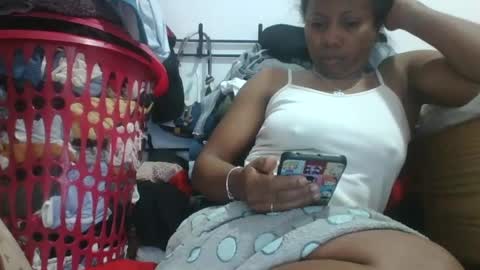 Snapshot of aicha_boobs chatting on July 13, 2026, 4:04 am Aicha boobs online show from July 13, 2026, 4:04 am