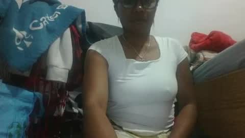 Snapshot of aicha_boobs chatting on August 5, 2026, 5:49 pm Aicha boobs online show from August 5, 2026, 5:49 pm