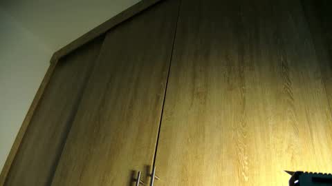 Aida  online show from November 17, 2025, 9:37 am