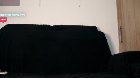 Snapshot of aidaadams chatting on January 14, 2026, 11:38 am Aida online show from January 14, 2026, 11:38 am