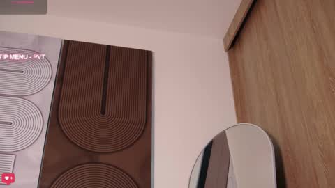 Snapshot of aidaadams chatting on February 7, 2026, 11:14 am Aida online show from February 7, 2026, 11:14 am