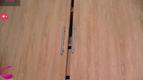 Snapshot of aidaadams chatting on February 22, 2026, 11:42 am Aida online show from February 22, 2026, 11:42 am