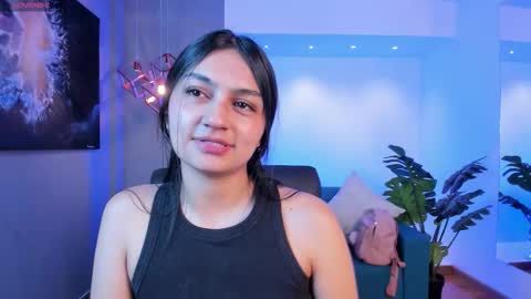 aidajoness online show from October 21, 2025, 11:44 am