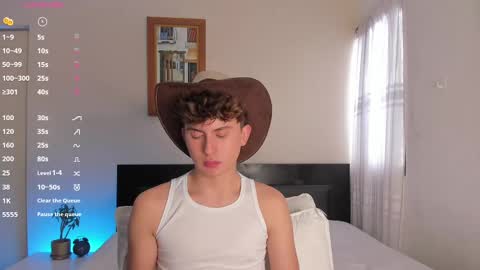 Snapshot of aidan_hale chatting on December 30, 2024, 8:36 pm A H online show from December 30, 2024, 8:36 pm