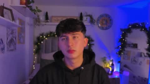 A H  online show from December 16, 2025, 4:28 am