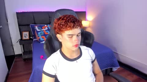 Aiden  online show from December 5, 2025, 12:58 pm