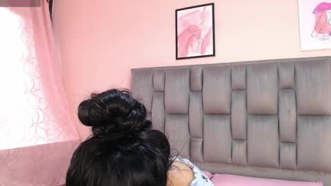 Ailyn online show from February 10, 2026, 8:24 pm