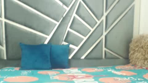 Ainara Velasquez online show from January 13, 2026, 10:31 am