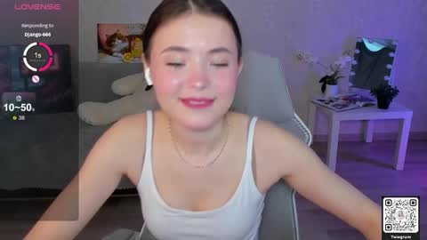Lynn online show from May 15, 2026, 7:37 am