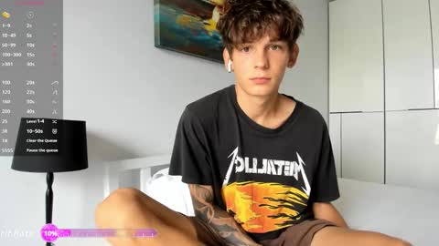 birthday here online show from November 5, 2025, 1:05 am