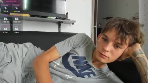 Snapshot of aiko_miracle chatting on March 5, 2026, 2:40 am birthday here online show from March 5, 2026, 2:40 am