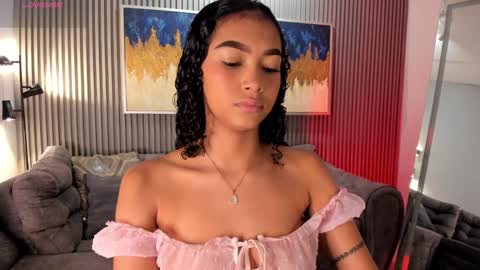 Snapshot of ailann_ chatting on January 11, 2025, 7:49 pm Alisson online show from January 11, 2025, 7:49 pm