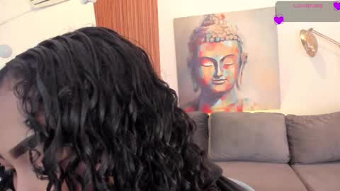 Snapshot of ailann_ chatting on December 2, 2025, 7:42 pm Alisson online show from December 2, 2025, 7:42 pm