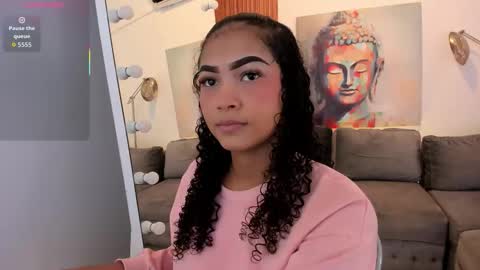 Snapshot of ailann_ chatting on December 5, 2025, 7:43 pm Alisson online show from December 5, 2025, 7:43 pm