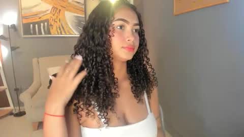 Alisson online show from February 25, 2026, 7:45 pm