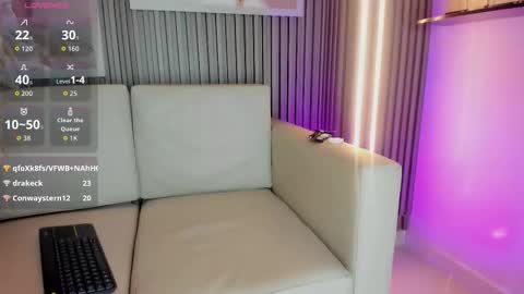 Snapshot of ailee_naughty chatting on October 31, 2025, 8:48 am online show from October 31, 2025, 8:48 am