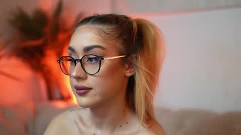  Aileen  online show from March 8, 2026, 9:29 pm