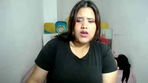 Snapshot of ailyn_rosendo chatting on December 31, 2024, 2:29 am ailyn_rosendo online show from December 31, 2024, 2:29 am