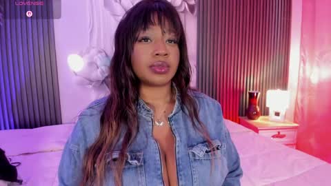 Ailyn Blaze online show from May 17, 2026, 9:33 pm