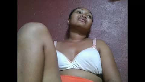 Snapshot of aimealdy chatting on November 2, 2025, 2:41 pm aimealdy online show from November 2, 2025, 2:41 pm