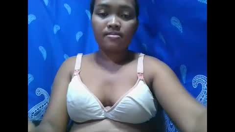 Snapshot of aimealdy chatting on November 10, 2025, 5:39 am aimealdy online show from November 10, 2025, 5:39 am