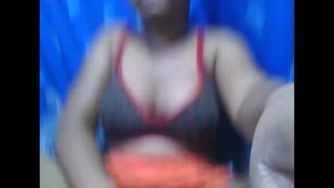 Snapshot of aimealdy chatting on November 12, 2025, 8:04 am aimealdy online show from November 12, 2025, 8:04 am