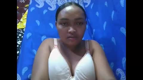 Snapshot of aimealdy chatting on November 17, 2025, 5:41 pm aimealdy online show from November 17, 2025, 5:41 pm