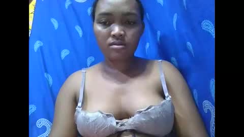 Snapshot of aimealdy chatting on November 20, 2025, 7:57 pm aimealdy online show from November 20, 2025, 7:57 pm