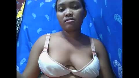 Snapshot of aimealdy chatting on November 27, 2025, 7:27 pm aimealdy online show from November 27, 2025, 7:27 pm