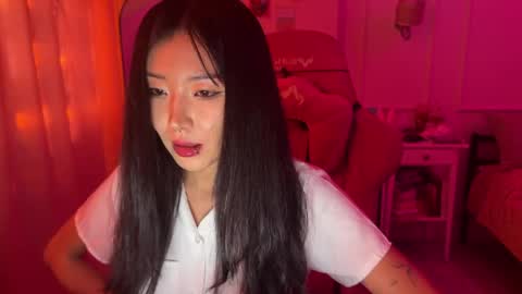 Snapshot of aimeclarks chatting on March 23, 2026, 7:45 am Aime online show from March 23, 2026, 7:45 am